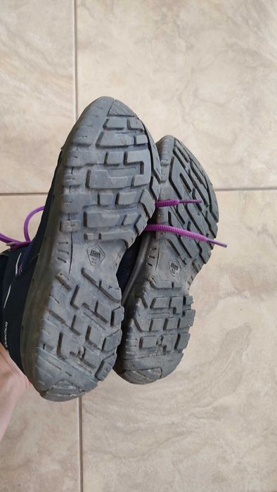 Туристически обувки 37 номер