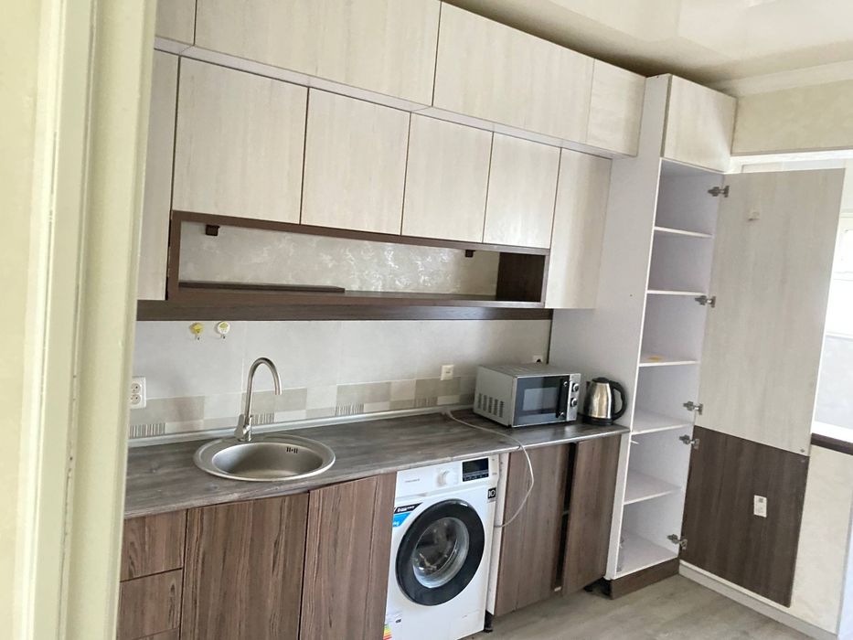 Продается кухни гарнитура использовали  5 месяц квартиру. Продали