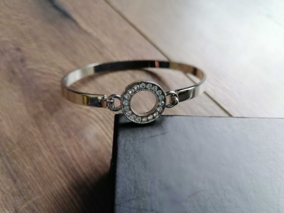 Нова гривна от орифлейм с камъни Swarovski