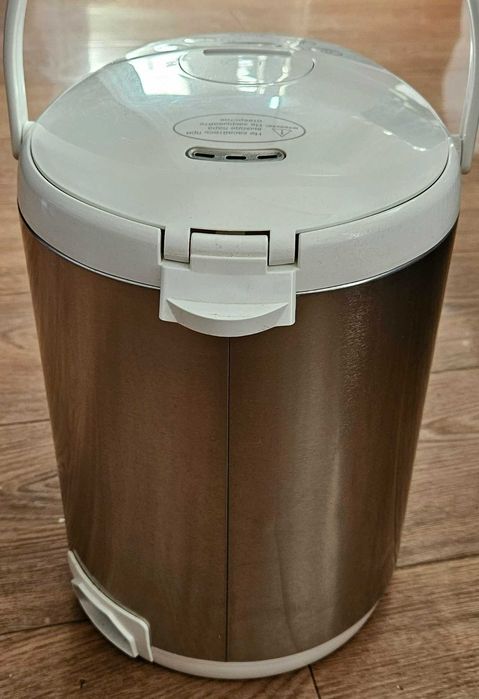 Термопот Midea MP-8104 серебристый