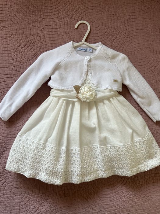 Официални роклички