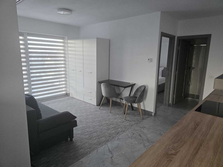 Inchiriez apartament cu doua camere in Cartierul Grigorescu Oradea