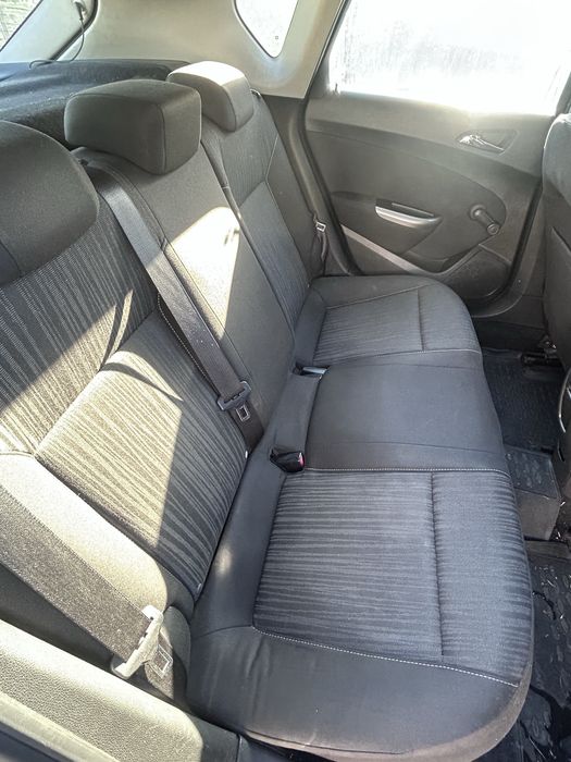 Opel Astra J 1.6 benzina+gpl