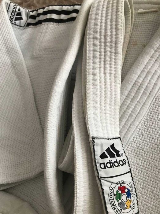 Дзюдо кимоно- Dzyudo kimono (42-razmer xolati zo`r)