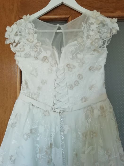 Vand rochie de mireasa Evergreen