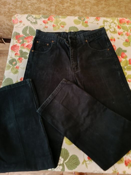 Продавам мъжки дънки