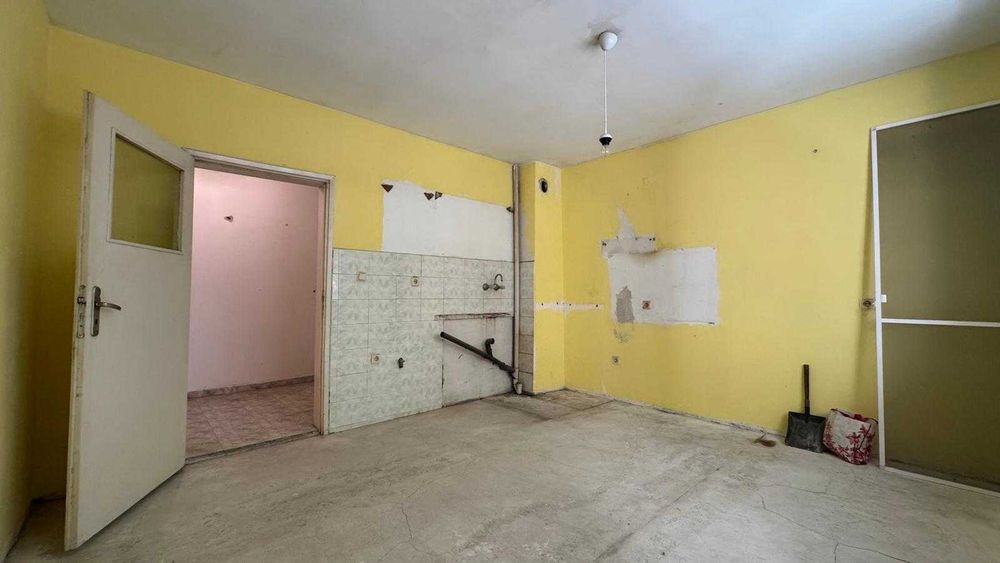 Продава се Тристаен апартамент в Велико Търново, Бузлуджа - 80 кв.м за 1338 €/кв.м - Снимка #5