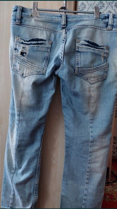 Продам джинсы оригинал