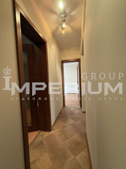 ГОЛЯМ Тристаен апартамент под наем в района на ХЕИ, гр. Варна КЛИМАТИ