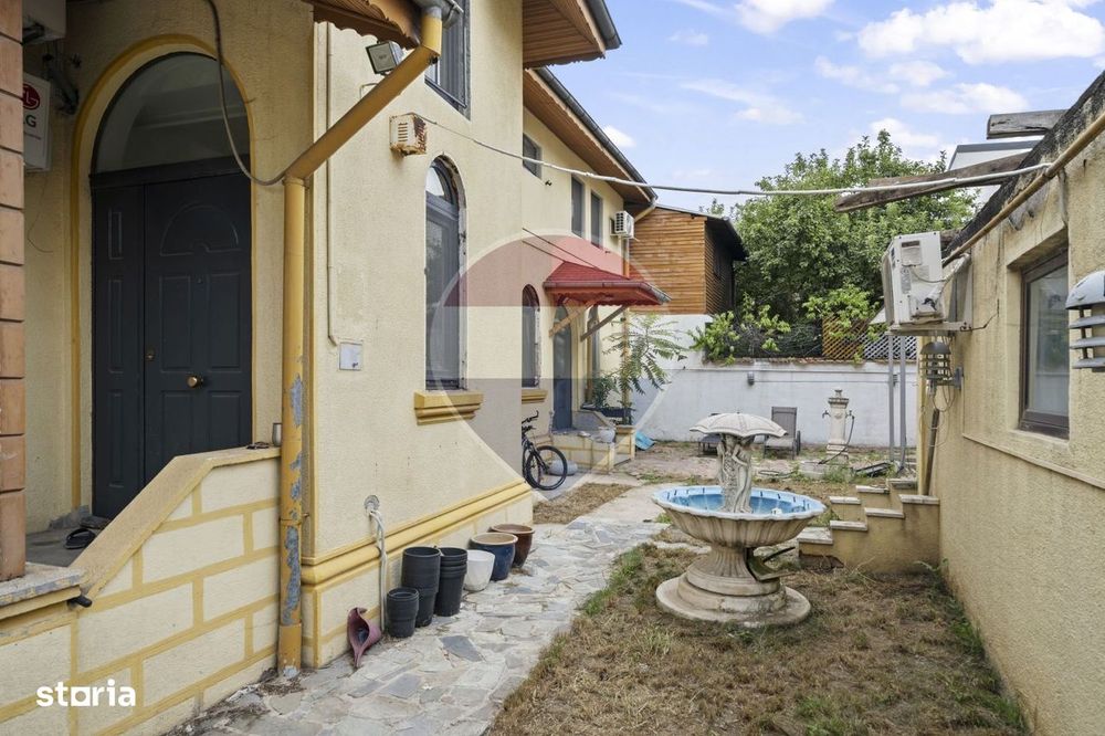 Casă / Vilă cu 7 camere de vânzare în zona Parcul Circului