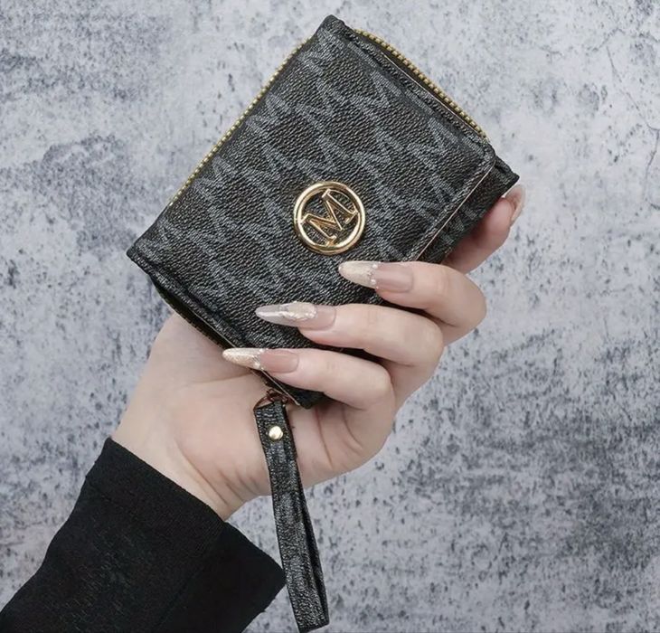 Чанти и раници модели нови