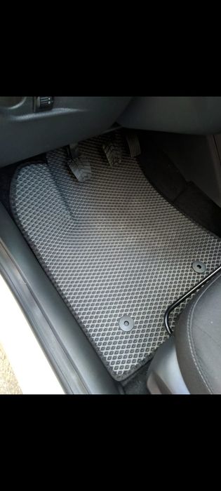 Продам Ева коврики для лада веста