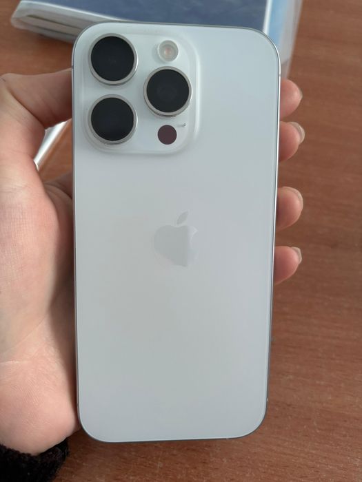 iPhone 16 про с гарантией