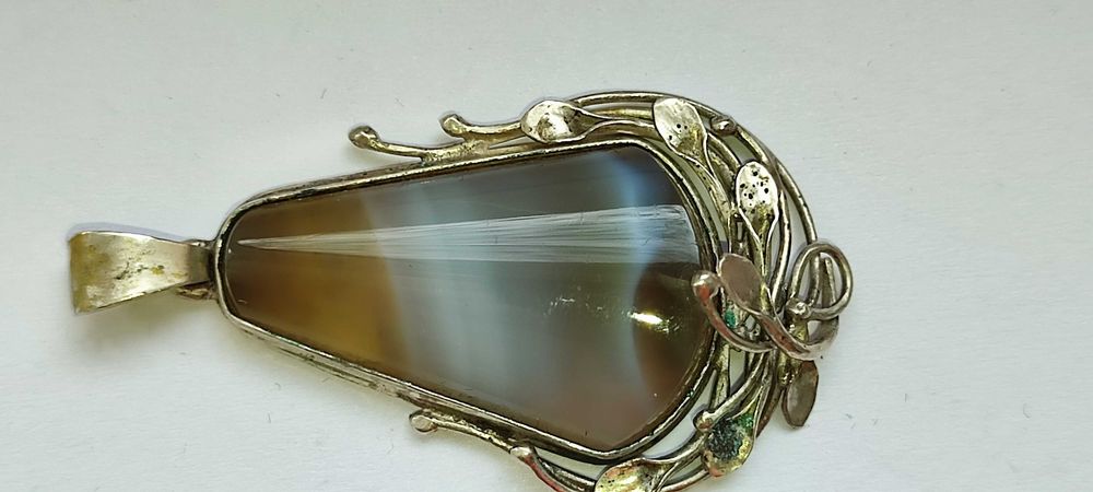 Кулон серебряный с очень красивым  камнем АГАТ