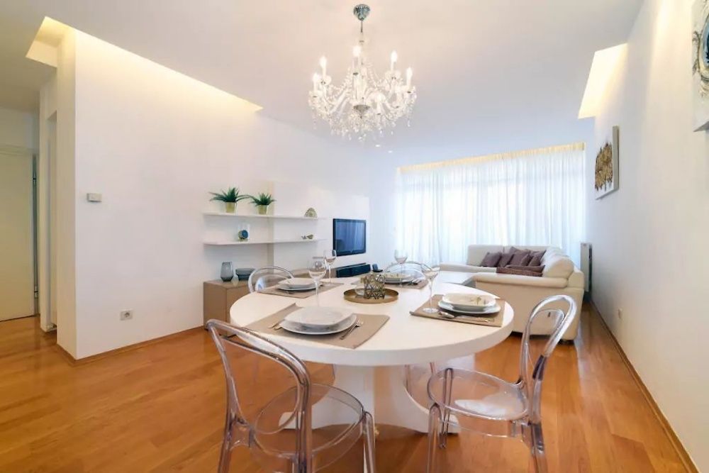 Трёхкомнатная квартира в жилом комплексе рядом с ТРЦ МЕГА