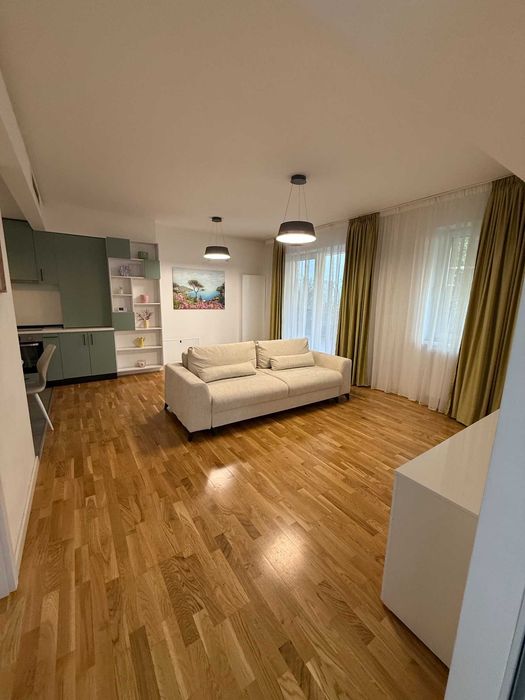 Apartament 3 camere Parcul Carol de inchiriat, curte proprie, loc de parcare