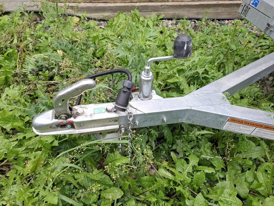 Продам прицеп Спутник Про