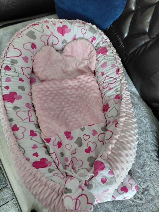 Baby nest impecabil