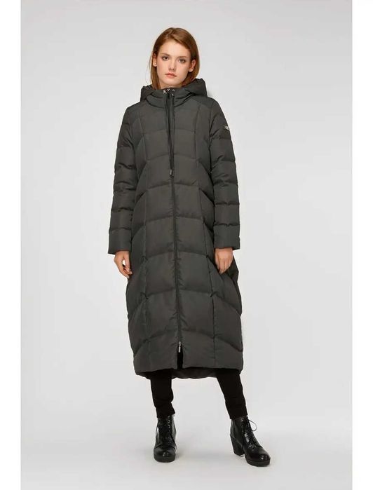 Пуховик удлинённый Helmidge