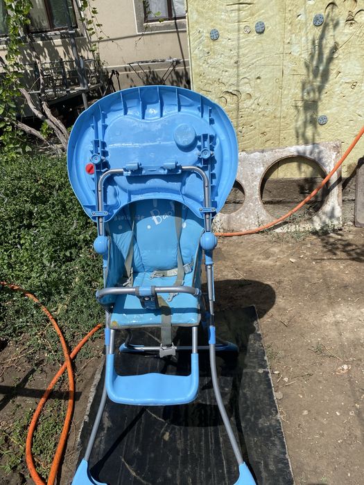 Стол для кормления в идеальном состоянии