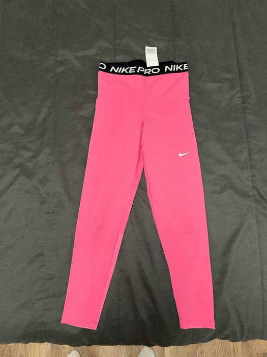 Спортни клинове и бюстиета - Adidas, Zerofit, Nike, Myprotein