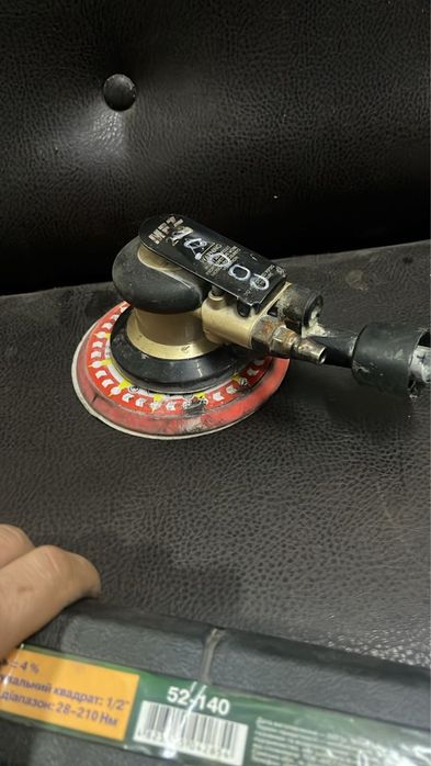 Пневматическая шлифмашинка (воздушная)