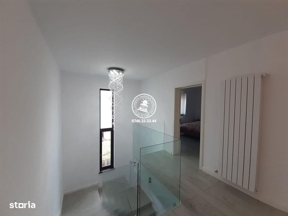 Vila moderna si spatioasa in Letcani