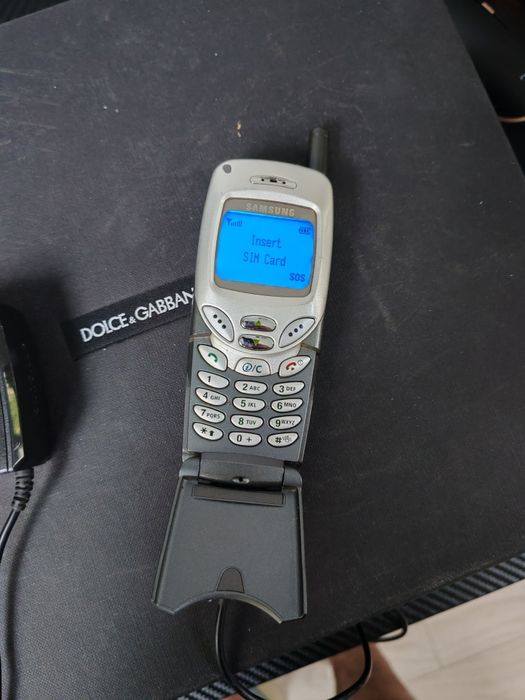 Samsung cu Clăpiță