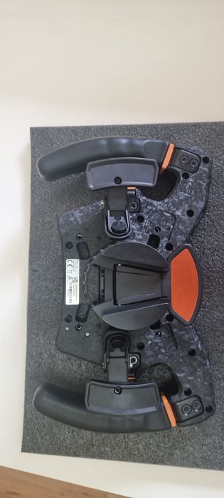 Volan asetek simracing La Prima