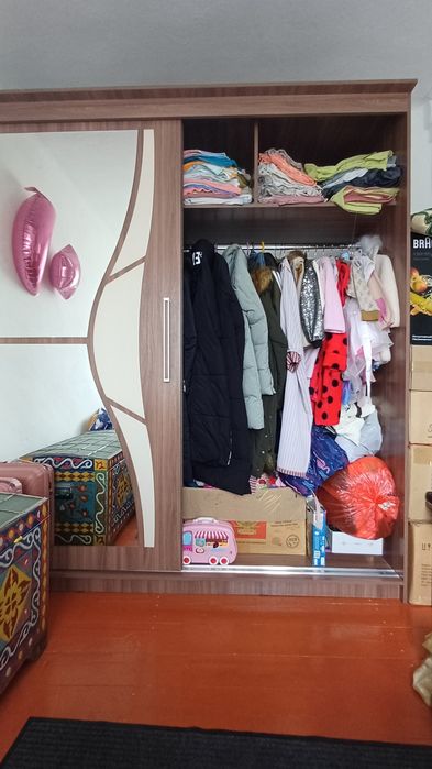 Продам шкаф-купе