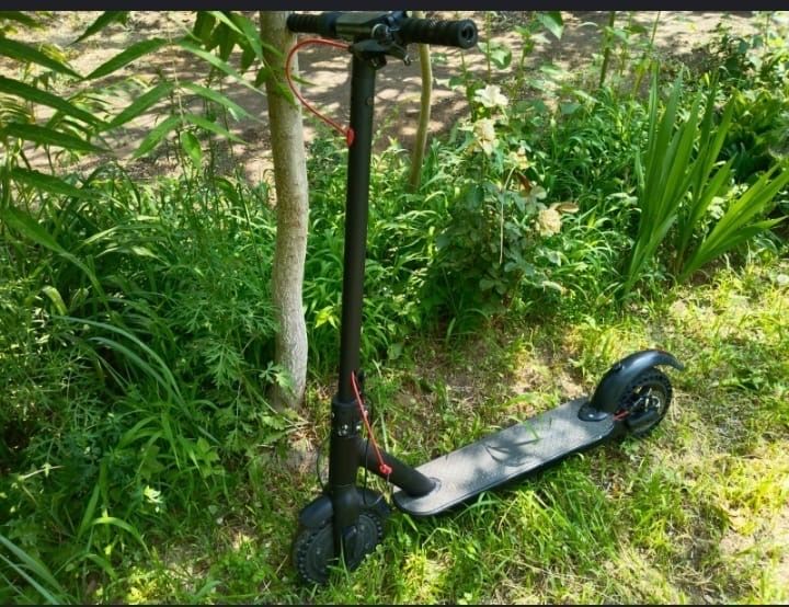 Электросамокат продается