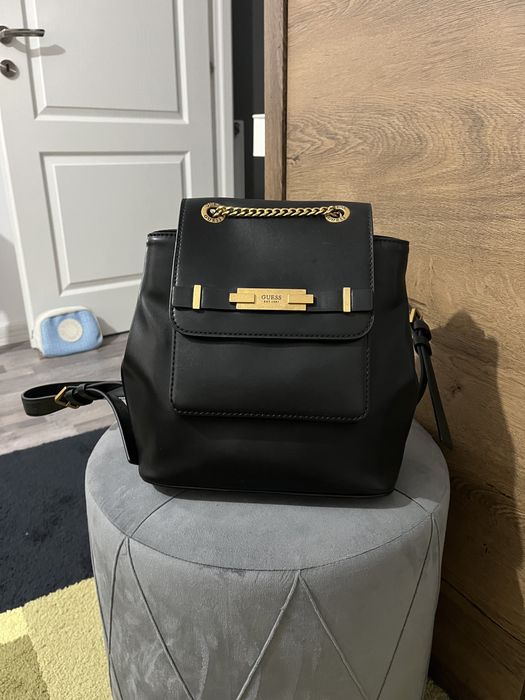 Rucsac guess cu lanț