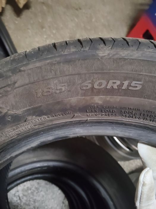 Vând anvelope hankook vară