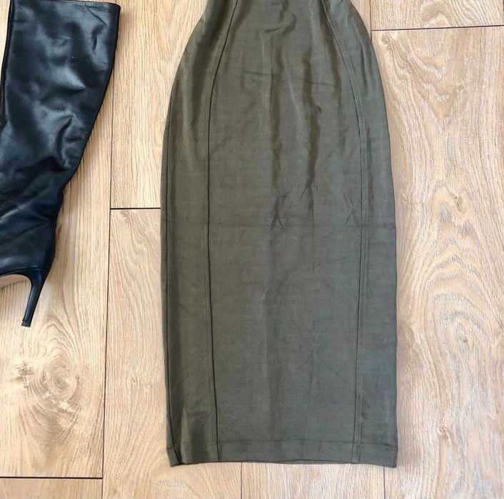 Рокля H&M страхотна