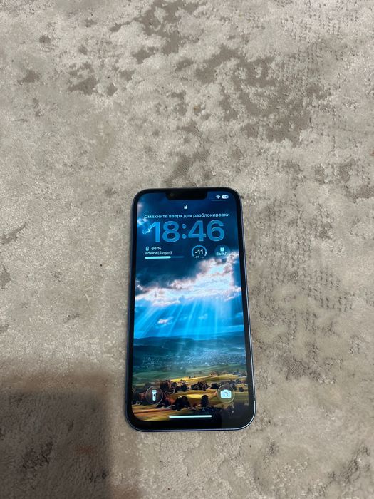 Iphone 13 голубой