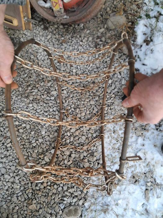 Продарам вериги за сняг за 13 и 14 цола гуми