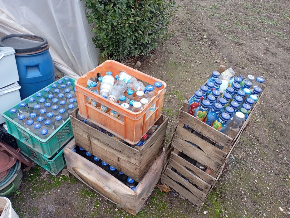 Буркани и шишета