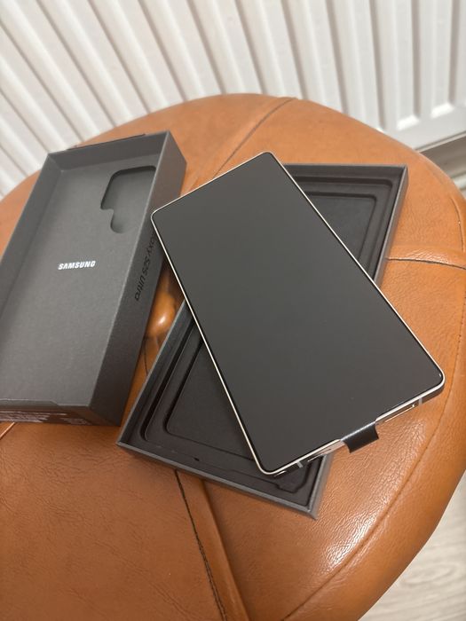 Samsung S25 Ultra 512. 12gb. Nou ! Schimb cu iphone