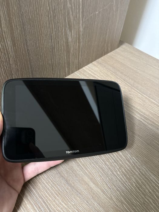 TOMTOM 4YB70 Gps top