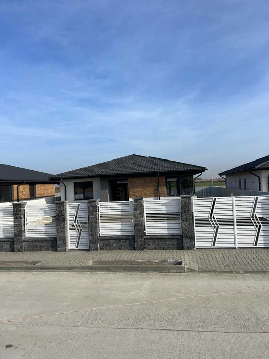 Vand CASA parter cartier OZONE CITY