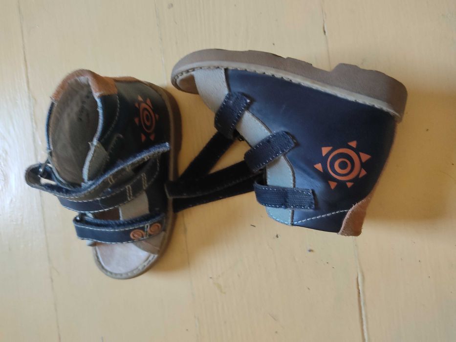 Ортопедические сандали