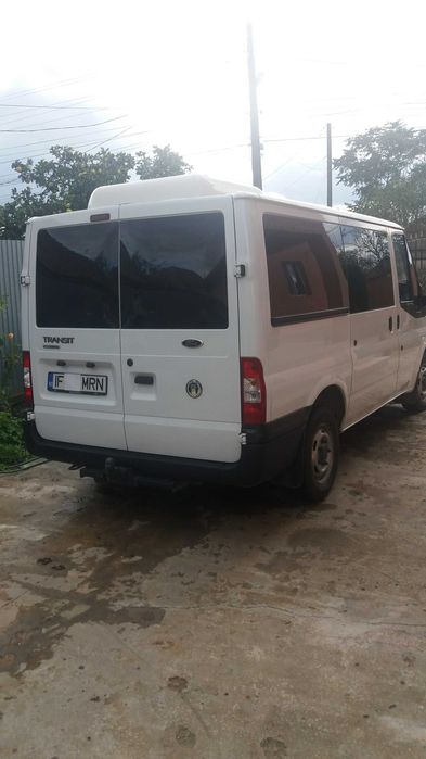 Auto 8+1 locuri de vanzare