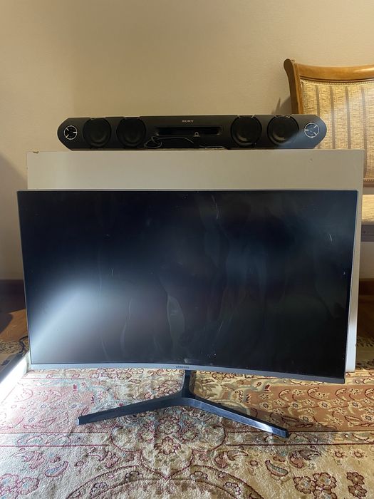 Монитор Samsung болшой