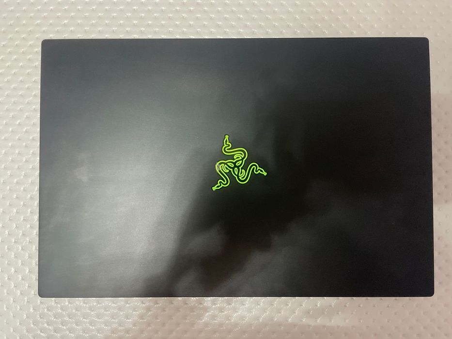 Razer blade 15 advance
