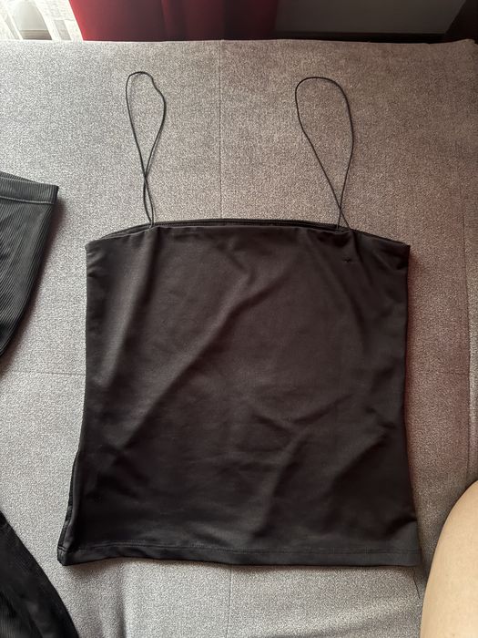 Топове в няколко цвята