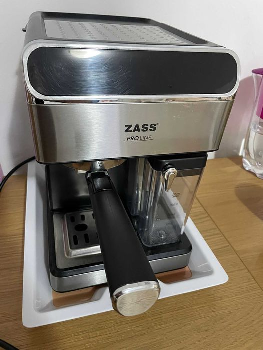 Espressor ZASS ZEM 10 Proline