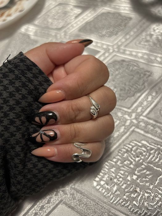 Дамски сребърен пръстен