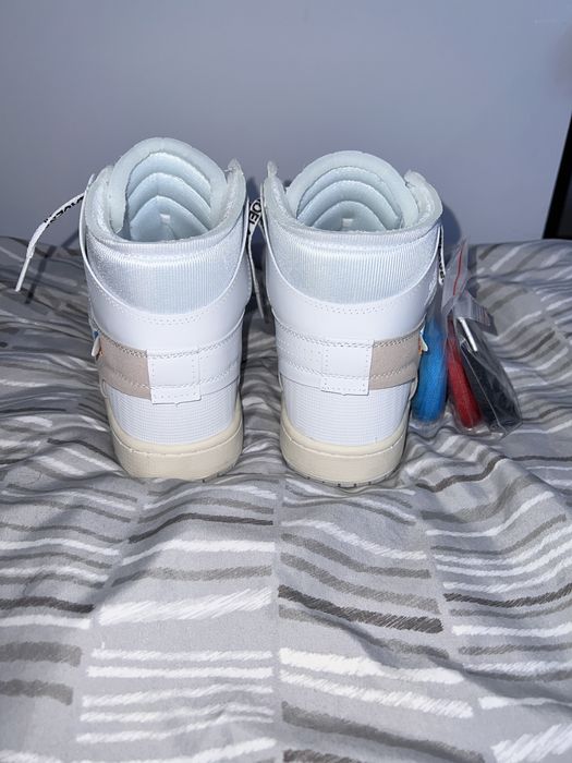 Adidasi nike jordan 1