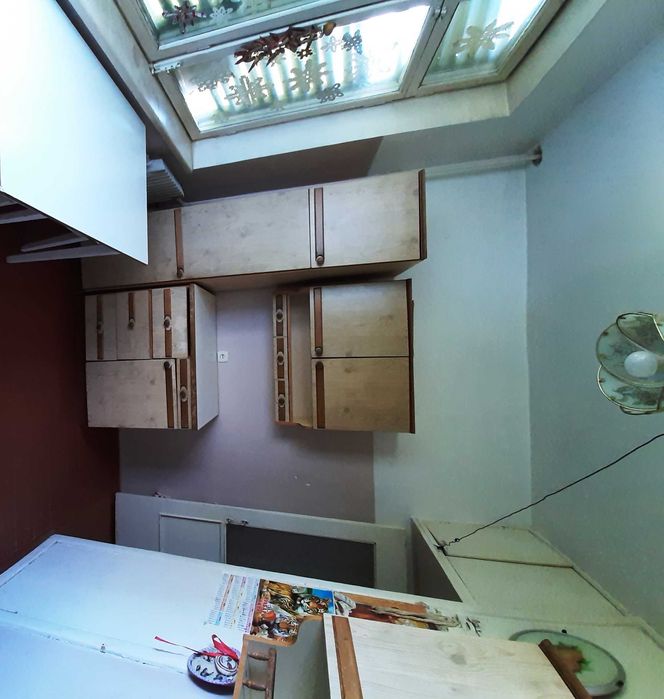 Продаётся 3 комнатная квартира в г. Навои возле Янги базара