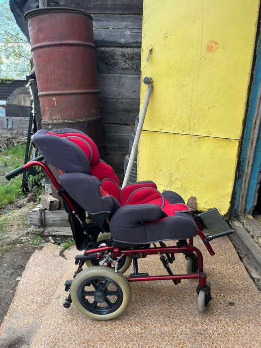 Инвалидная коляска
